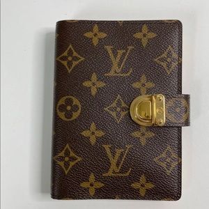 Louis Vuitton Agenda PM *Rare Koala Pink